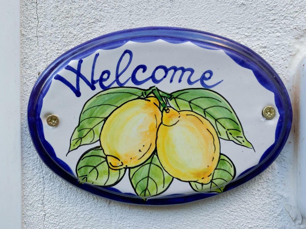 Casa Vacanze Freeholiday House Minori Esterno foto